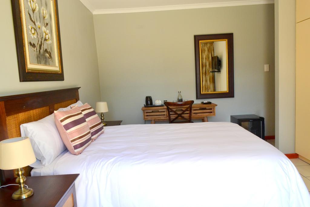 Jakobs Guesthouse & Cottage East London Bilik gambar